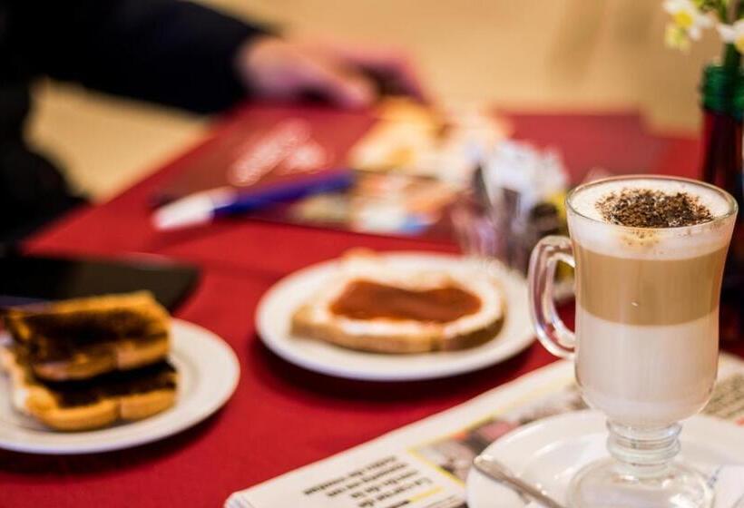 סוויטה, El Cortijo