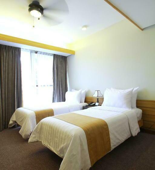 Номер Superior, Grand Sierra Pines Baguio