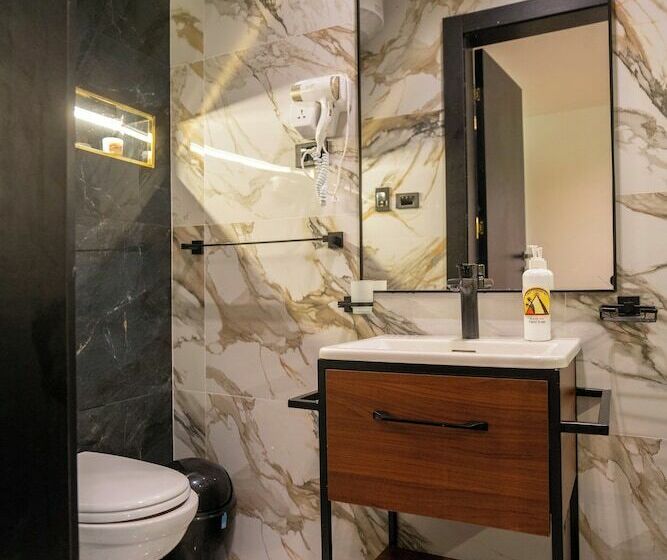 اتاق استاندارد با چشمانداز, Great Pyramid Inn