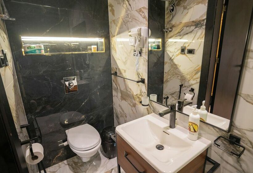 اتاق استاندارد با چشمانداز, Great Pyramid Inn