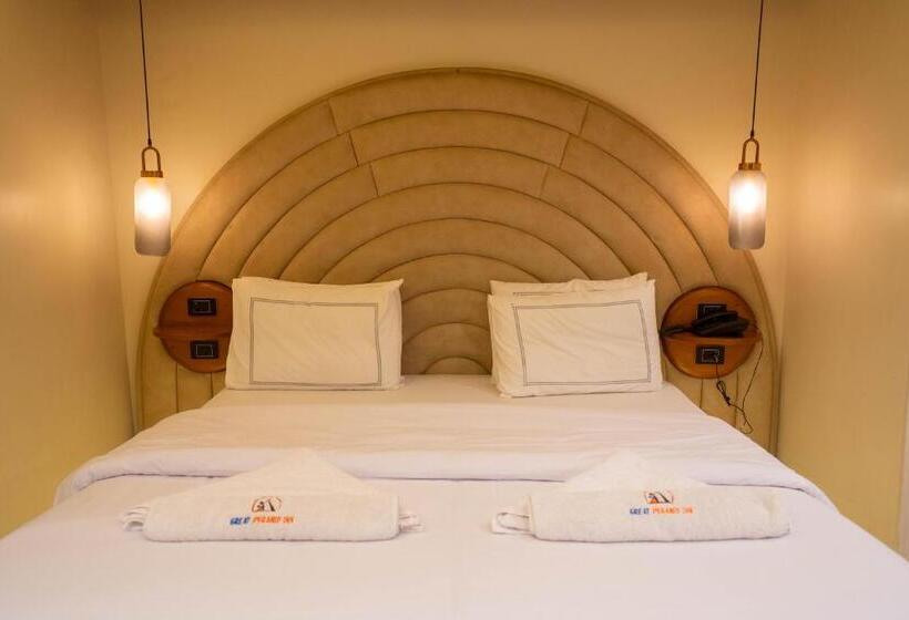 اتاق استاندارد با چشمانداز, Great Pyramid Inn