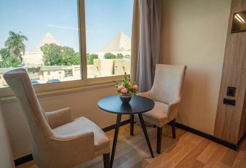 اتاق استاندارد با چشم‌انداز, Great Pyramid Inn