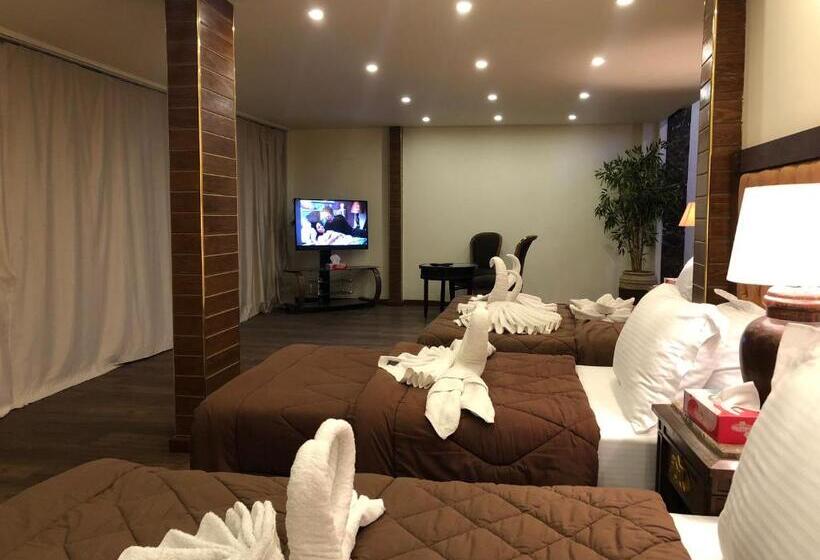 سوئیت رویال, Great Pyramid Inn