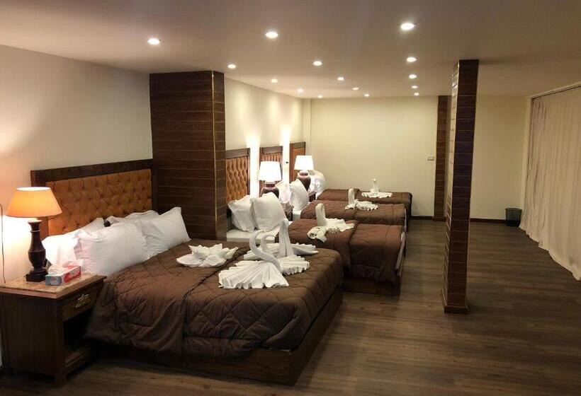 سوئیت رویال, Great Pyramid Inn