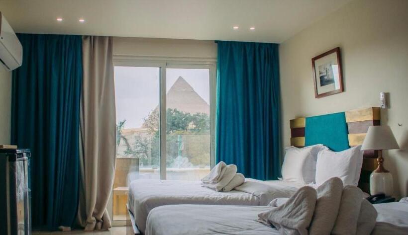 اتاق لوکس چهار تخته, Great Pyramid Inn