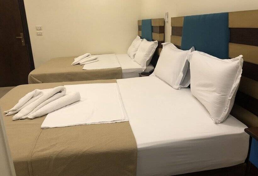 اتاق لوکس چهار تخته, Great Pyramid Inn