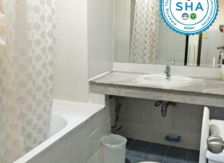 Номер Стандарт с Балконом, Jomtien Longstay Hotel Sha Plus Certified