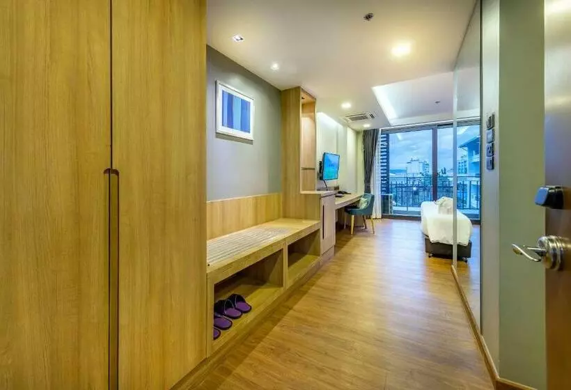 プールの見えるデラックスルーム, Plaai Prime Hotel Rayong Sha Extra Plus