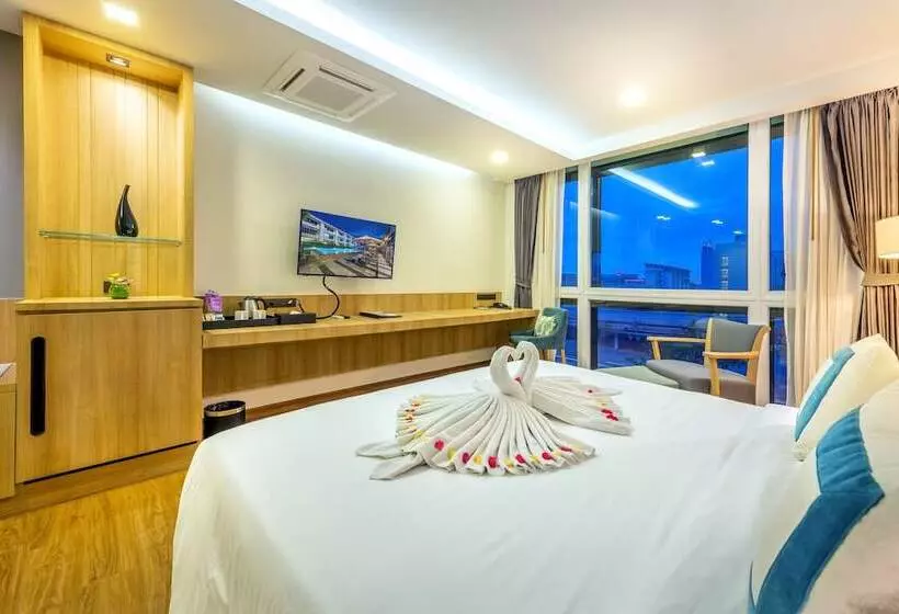 スイート, Plaai Prime Hotel Rayong Sha Extra Plus