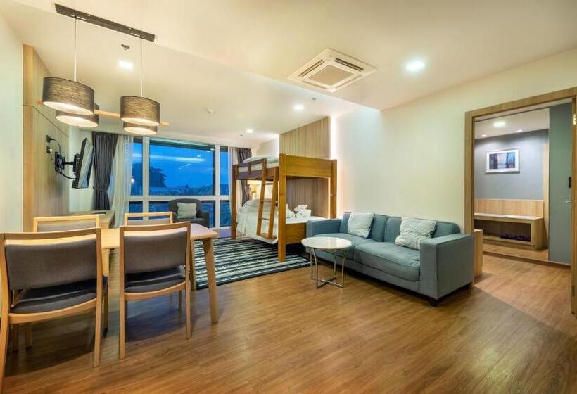 패밀리 스위트, Plaai Prime Hotel Rayong Sha Extra Plus