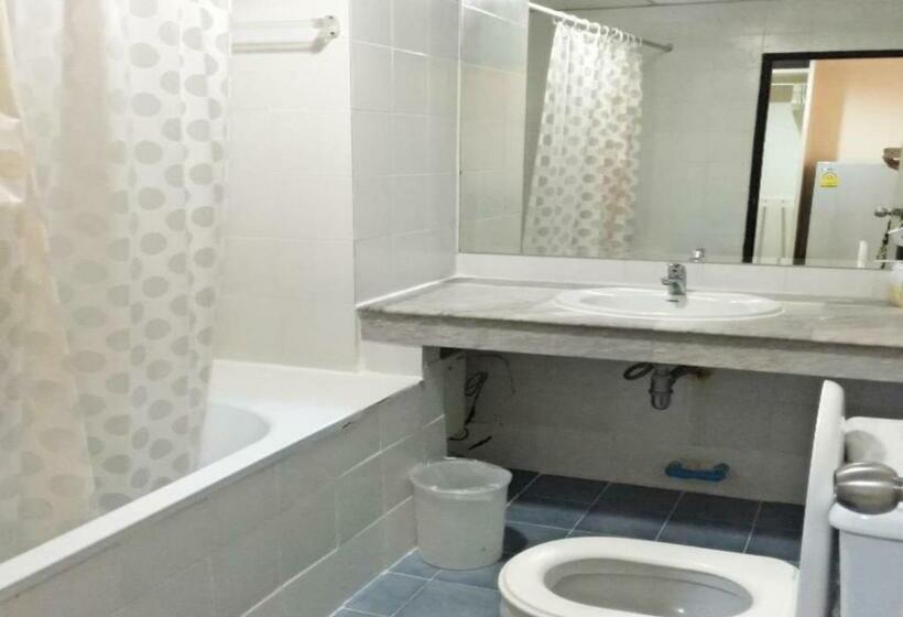 Standaardkamer met Balkon, Jomtien Longstay Hotel   Sha Plus Certified