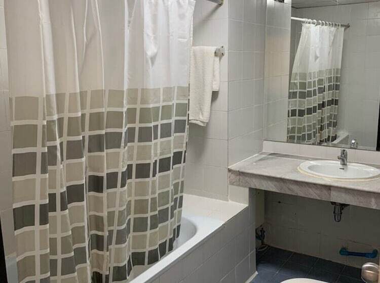 Номер Стандарт с Балконом, Jomtien Longstay Hotel Sha Plus Certified