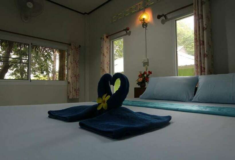 بنجلو عائلى, Koh Phayam Greentawan Resort