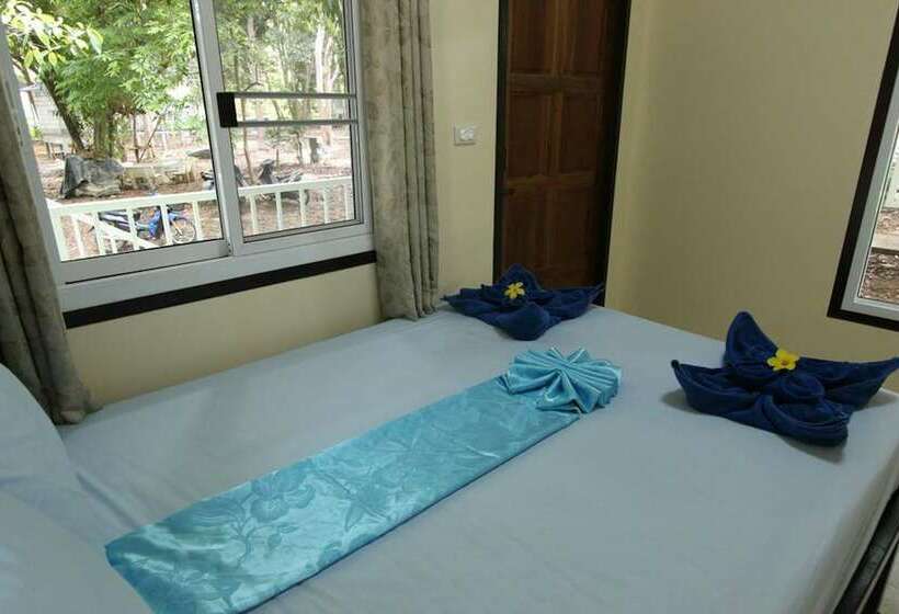 بنجلو سوبيريور, Koh Phayam Greentawan Resort