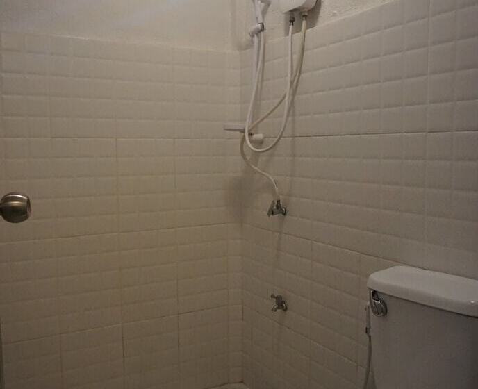 اتاق استاندارد, Ann Hostel