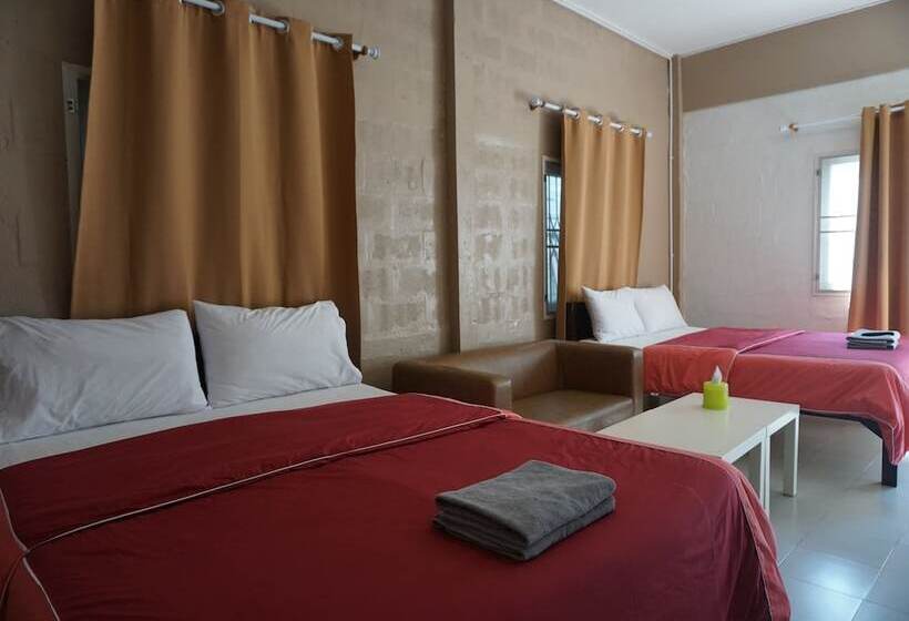 غرفة قياسية رباعية, Ann Hostel