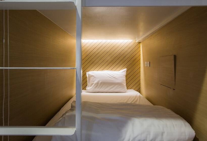 공동 객실, Snoozz Hotel Krabi