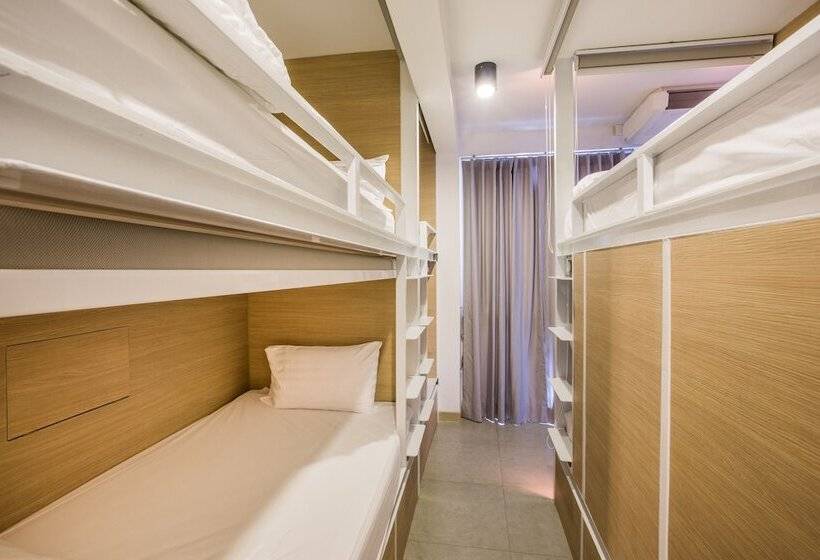 공동 객실, Snoozz Hotel Krabi