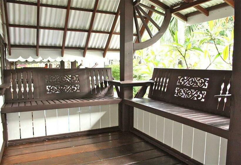スタンダードバンガロー, Niwas Ayutthaya