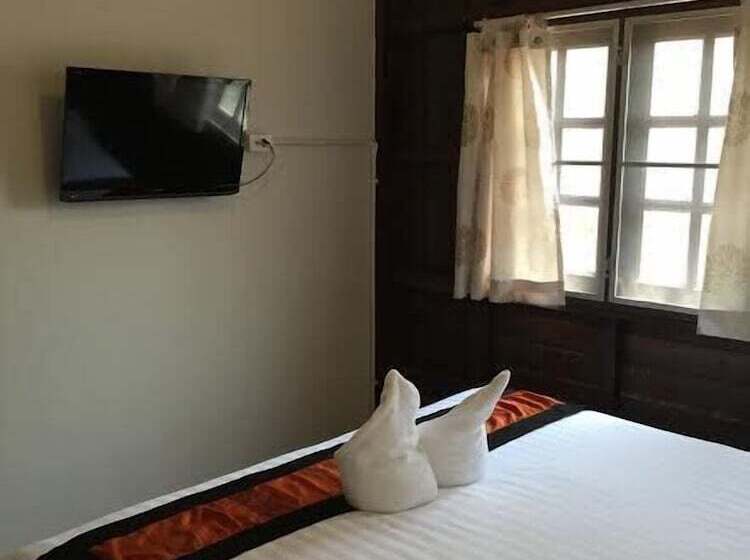 غرفة سوبيريور, Niwas Ayutthaya