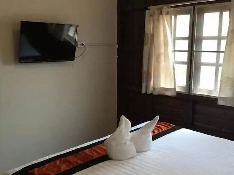 اتاق سوپریور, Niwas Ayutthaya