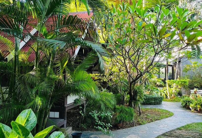 بنجلو قياسى, Niwas Ayutthaya