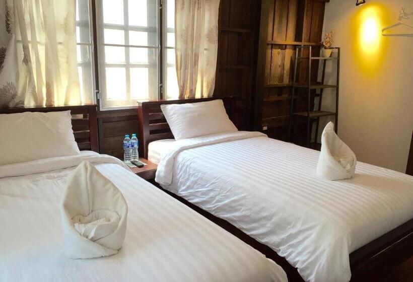 スーペリアールーム, Niwas Ayutthaya
