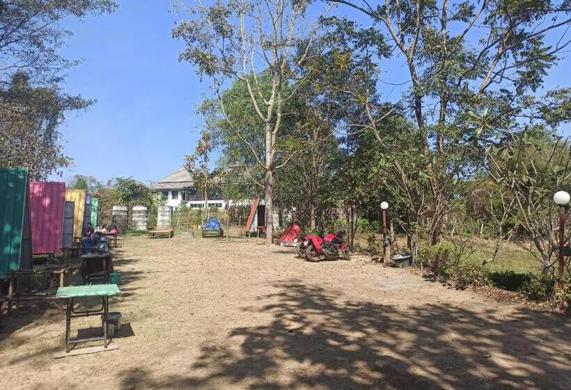 چادر با خدمات رفاهی استاندارد, Pai Forest Resort