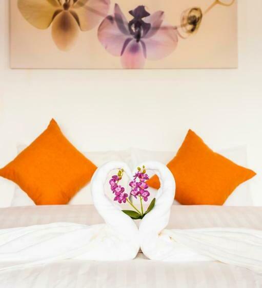 Habitació Quàdruple Estàndard Vista Jardí, Pranee Amata