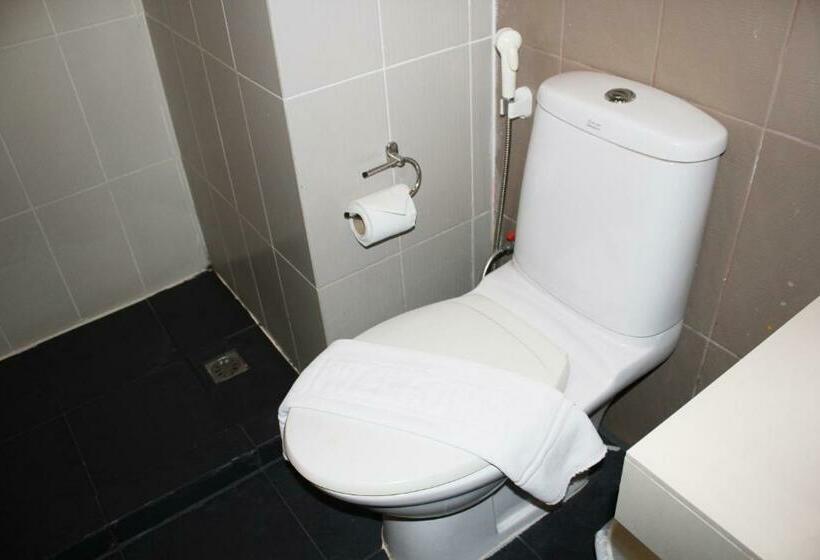 اتاق استاندارد, Lub Sbuy Hostel