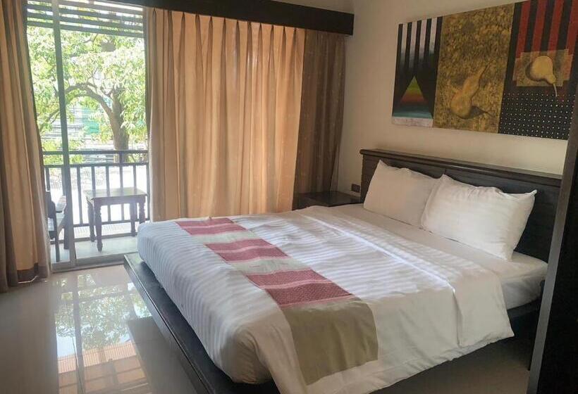 اتاق استاندارد, Lub Sbuy Hostel