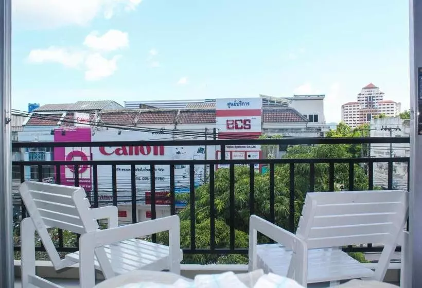 Standard Kolmen Hengen Huone, Lub Sbuy Hostel