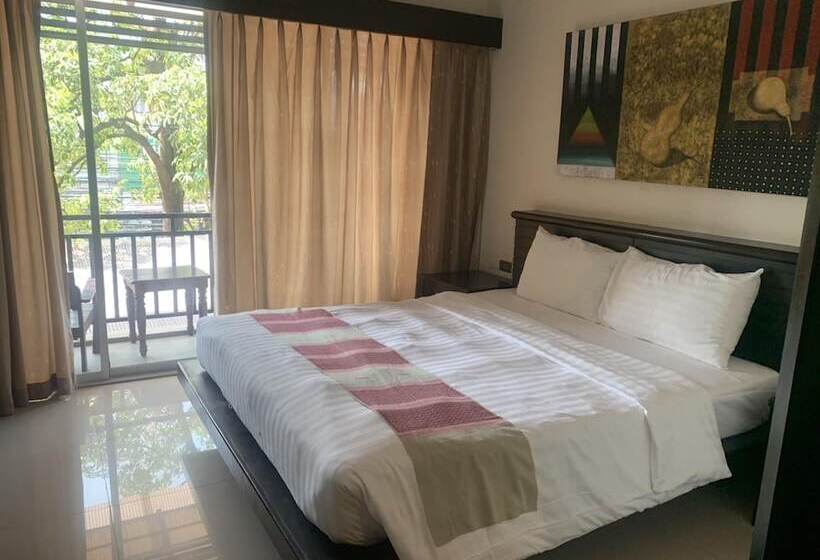 اتاق استاندارد, Lub Sbuy Hostel