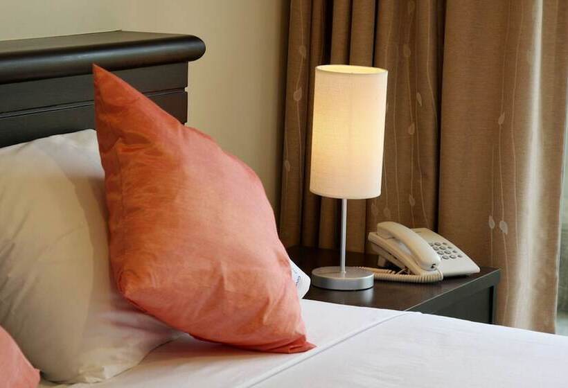 اتاق استاندارد, Lub Sbuy Hostel
