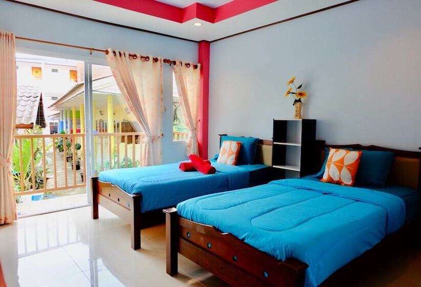 غرفة سوبيريور, Samed Thanee