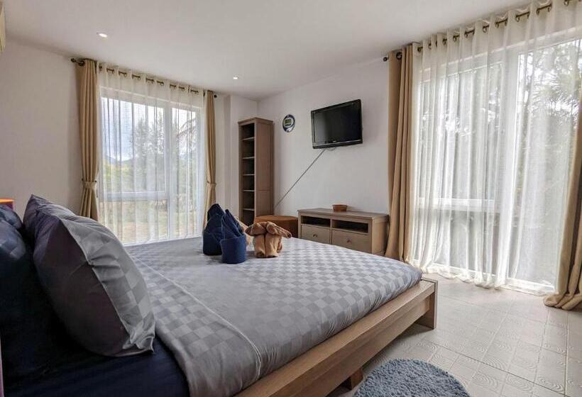 Студия Стандарт Вид на Море, Siam Royal View Resort Apartments