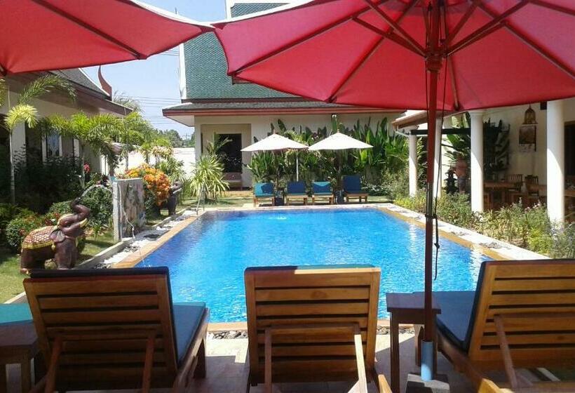 غرفة ديلوكس مزودة بتراس, Villa Angelica Bed And Breakfast In Phuket