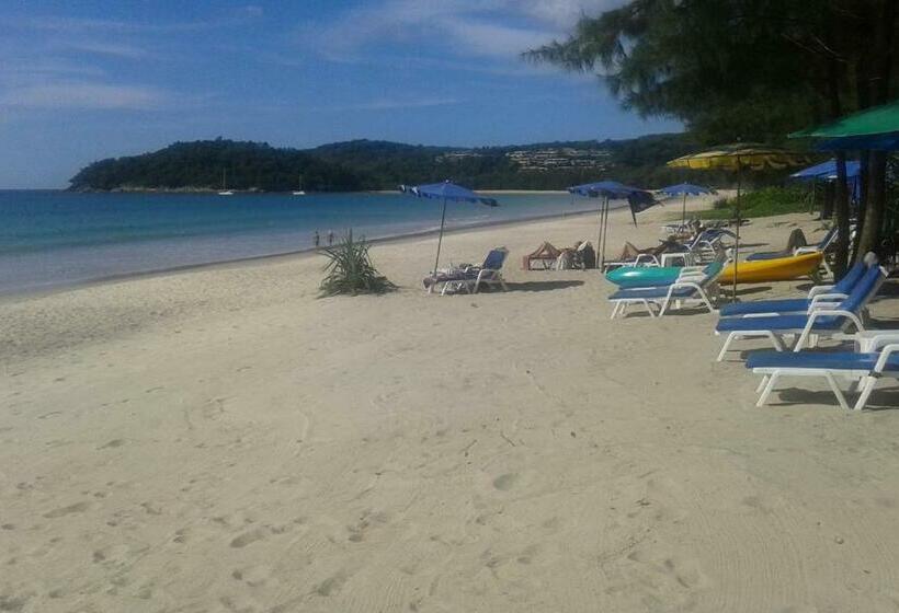 غرفة ديلوكس مزودة بتراس, Villa Angelica Bed And Breakfast In Phuket