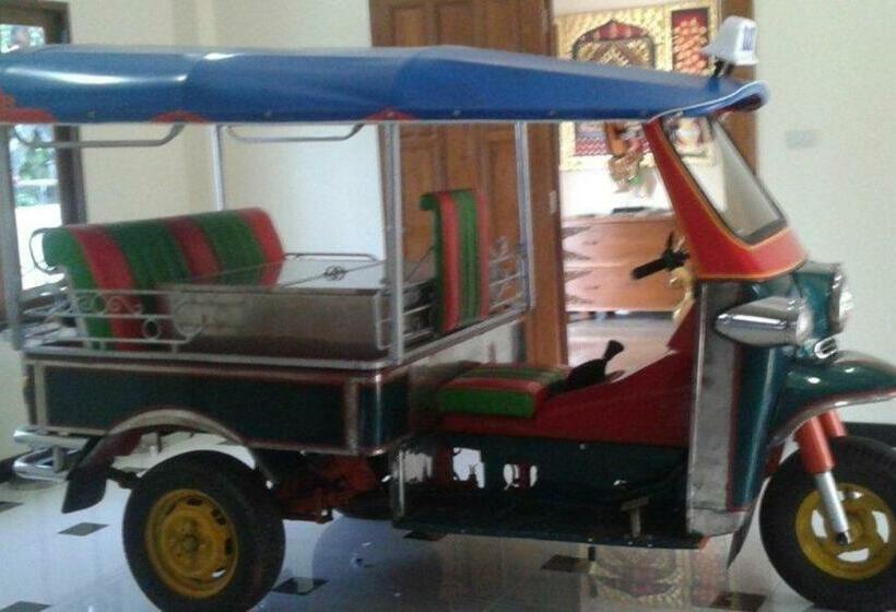 غرفة ديلوكس مزودة بتراس, Villa Angelica Bed And Breakfast In Phuket