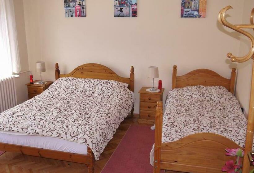 اتاق لوکس با بالکن, Villa Lola & Nikola