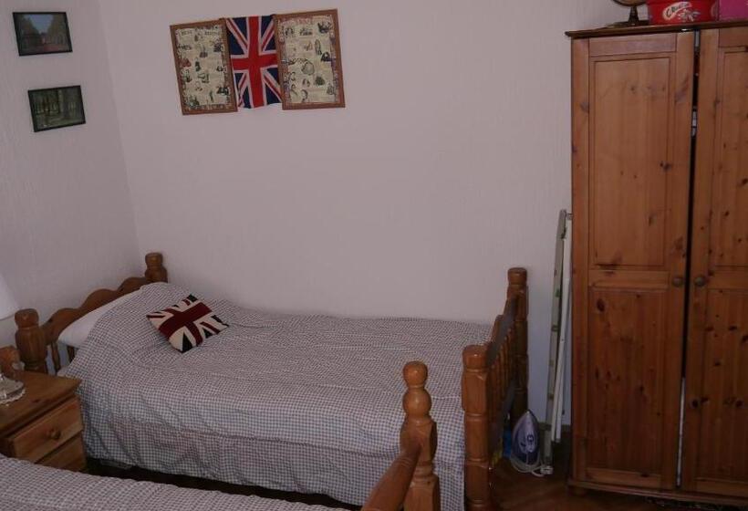 اتاق استاندارد سه تخته با بالکن, Villa Lola & Nikola