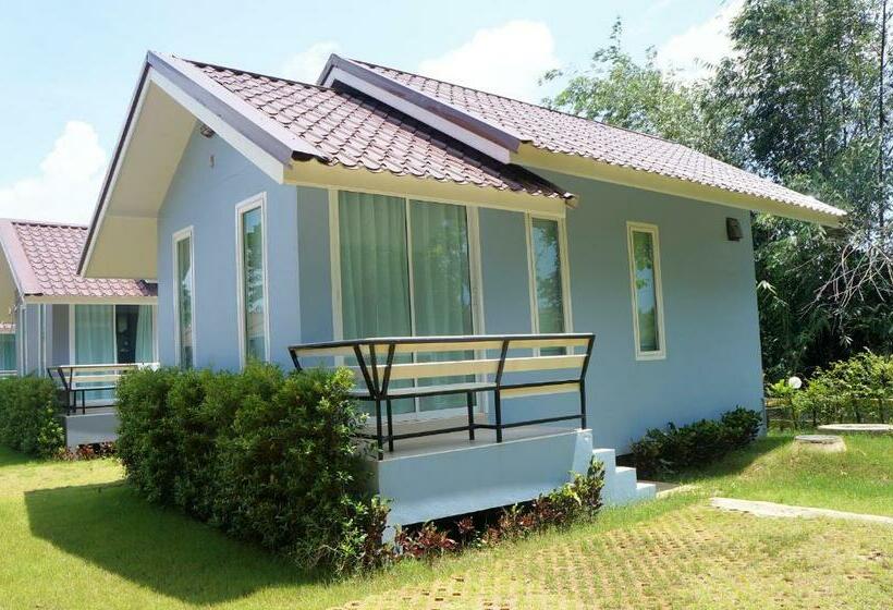 Вилла 1 Спальня, Chanpraya Resort