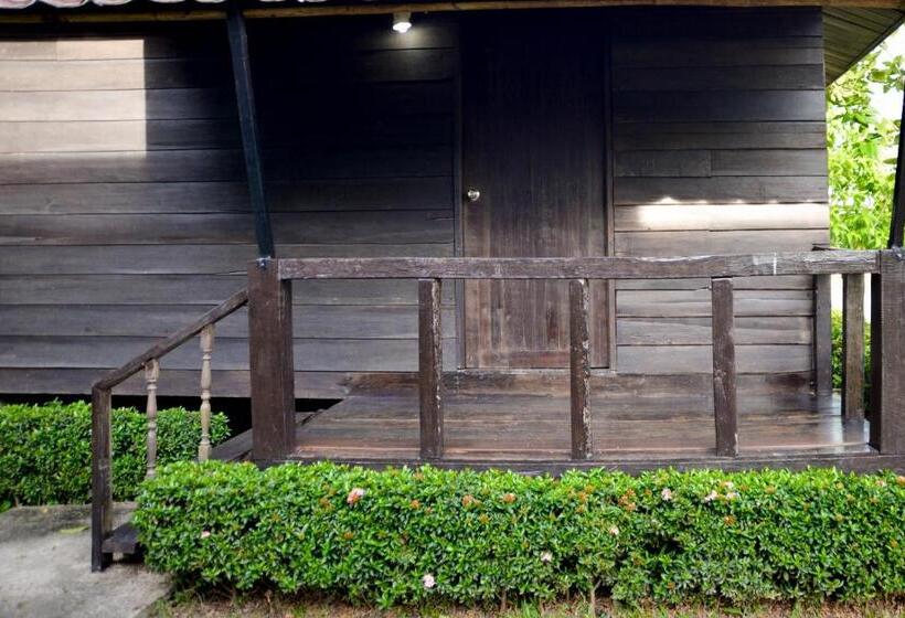 Бунгало Deluxe, Chanpraya Resort