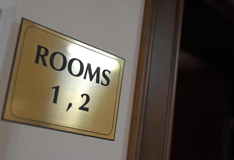 اتاق لوکس, Garni Hotel Central Lux