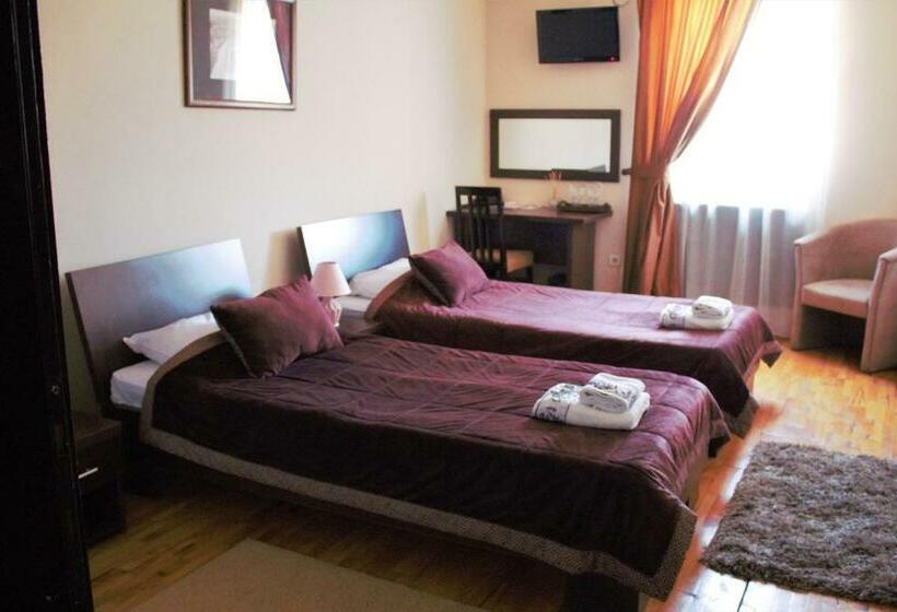 اتاق استاندارد, Garni Hotel City