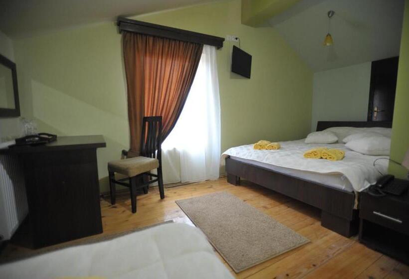 سوئیت کلاسیک, Garni Hotel City