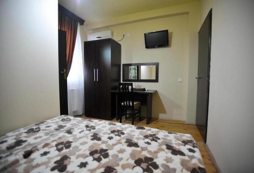 اتاق استاندارد, Garni Hotel City