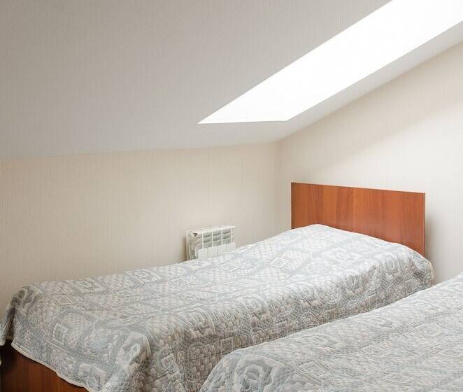 エコノミートリプルルーム, Baker Street