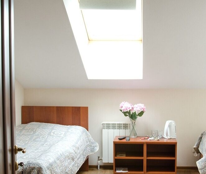 エコノミートリプルルーム, Baker Street