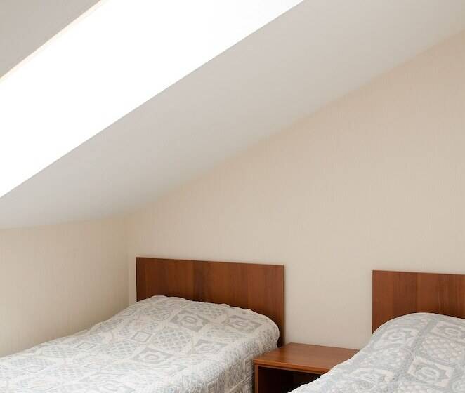 ファミリールーム, Baker Street